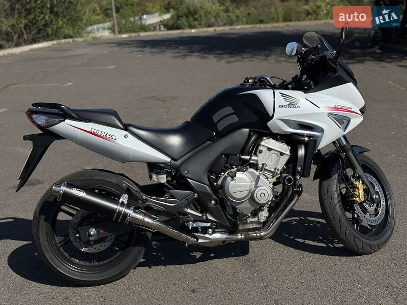 Мотоцикл Спорт-туризм Honda CBF 600SA 2010 в Кривому Розі фото 13 Мотоцикл Спорт-туризм Honda CBF 600SA 2010 в Кривому Розі