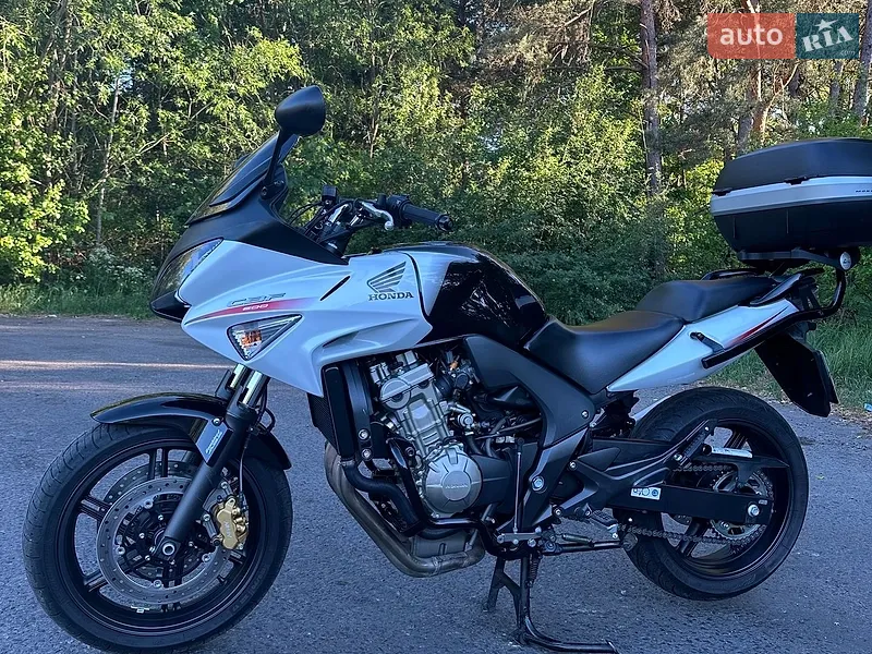 Honda CBF 600SA 2010 VIN ZDCPC43B0AF049627 фото оголошення 7 з 35