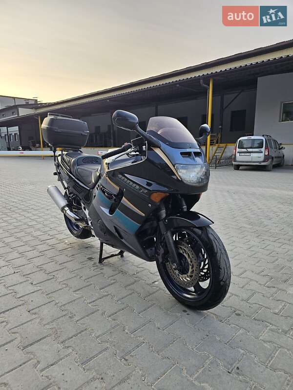 Мотоцикл Спорт-туризм Honda CBR 1000F 1993 в 