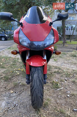 Спортбайк Honda CBR 1000F 2002 в 