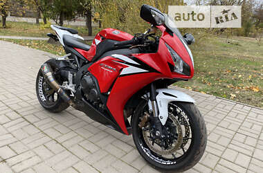 Спортбайк Honda CBR 1000RR 2012 в Кривому Розі