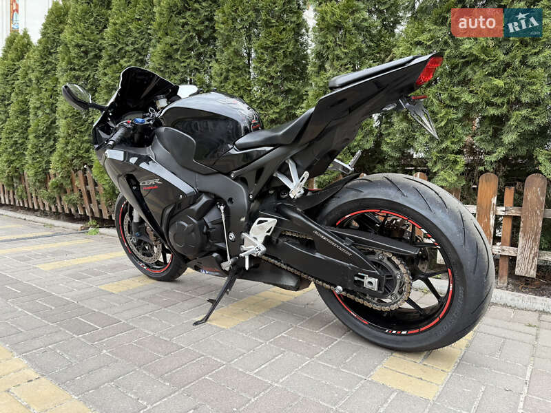 Спортбайк Honda CBR 1000RR 2013 в Киеве