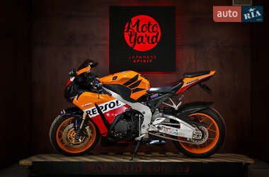 Спортбайк Honda CBR 1000RR 2013 в Днепре
