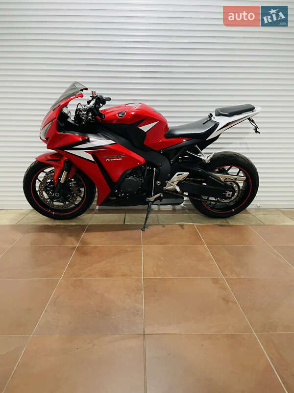 Спортбайк Honda CBR 1000RR 2012 в Києві