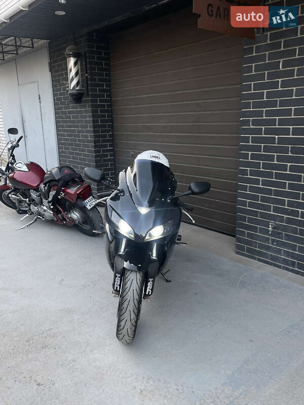 Спортбайк Honda CBR 1000RR 2005 в Києві