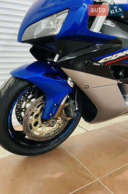Спортбайк Honda CBR 1000RR 2007 в 