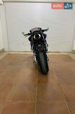 Спортбайк Honda CBR 1000RR 2007 в 