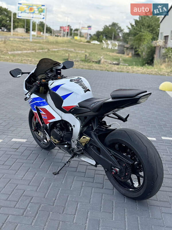 Спортбайк Honda CBR 1000RR 2012 в Кропивницькому