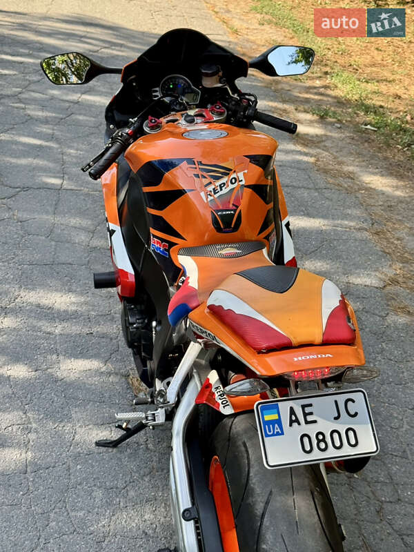 Спортбайк Honda CBR 1000RR 2008 в Новомосковську