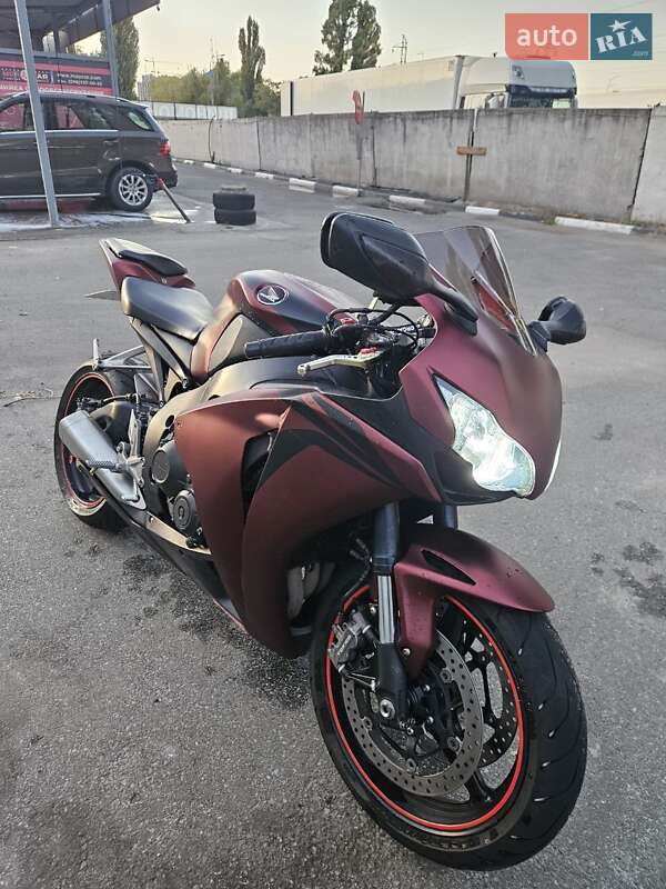 Спортбайк Honda CBR 1000RR 2008 в Києві