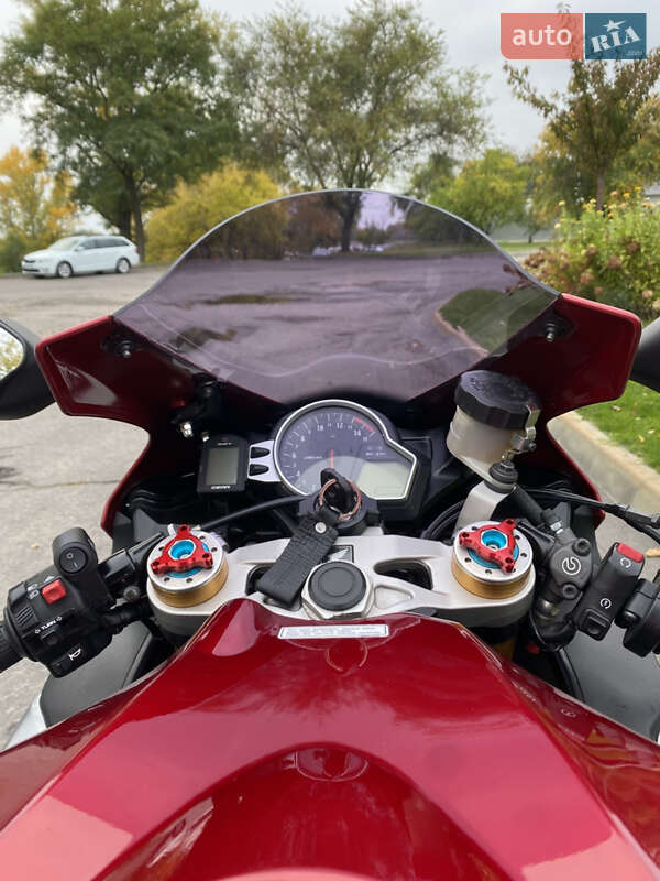 Спортбайк Honda CBR 1000RR 2008 в Кременчуці