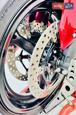 Спортбайк Honda CBR 1000RR 2009 в 