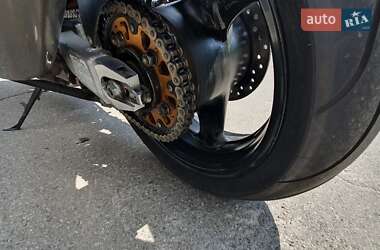 Мотоцикл Спорт-туризм Honda CBR 1100XX Blackbird 1999 в 