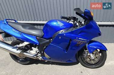 Мотоцикл Спорт-туризм Honda CBR 1100XX Blackbird 1999 в 
