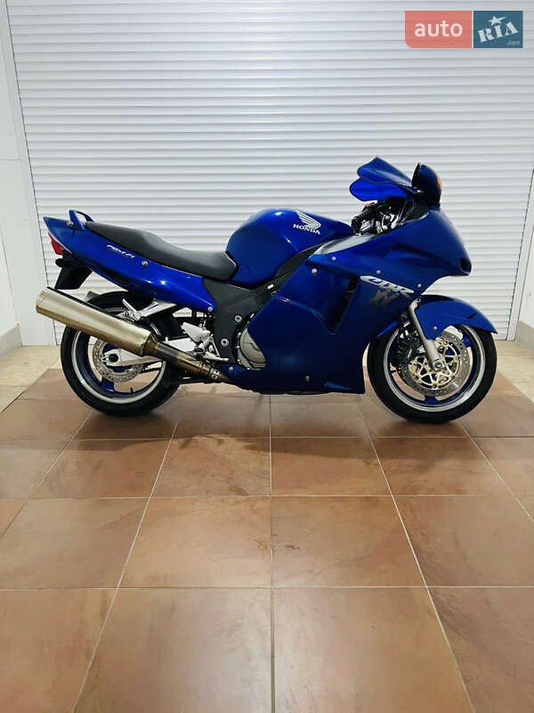 Мотоцикл Спорт-туризм Honda CBR 1100XX Blackbird 2003 в Києві