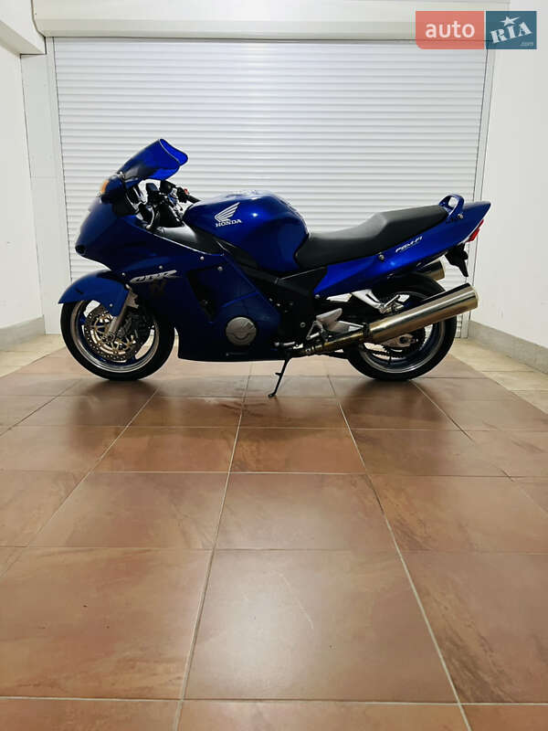 Мотоцикл Спорт-туризм Honda CBR 1100XX Blackbird 2003 в Києві