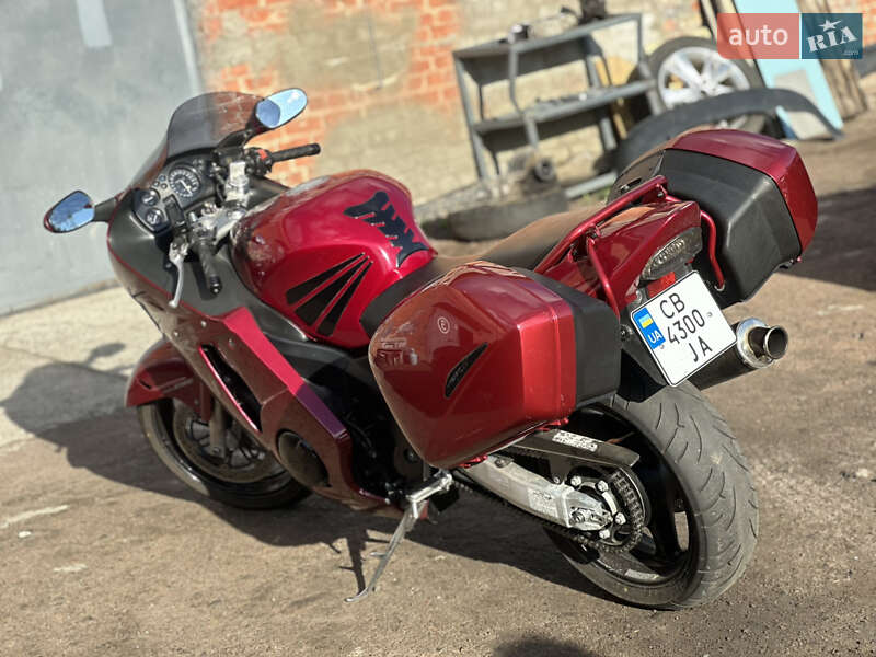Мотоцикл Спорт-туризм Honda CBR 1100XX Blackbird 1997 в Чернігові фото 6 Мотоцикл Спорт-туризм Honda CBR 1100XX Blackbird 1997 в Чернігові