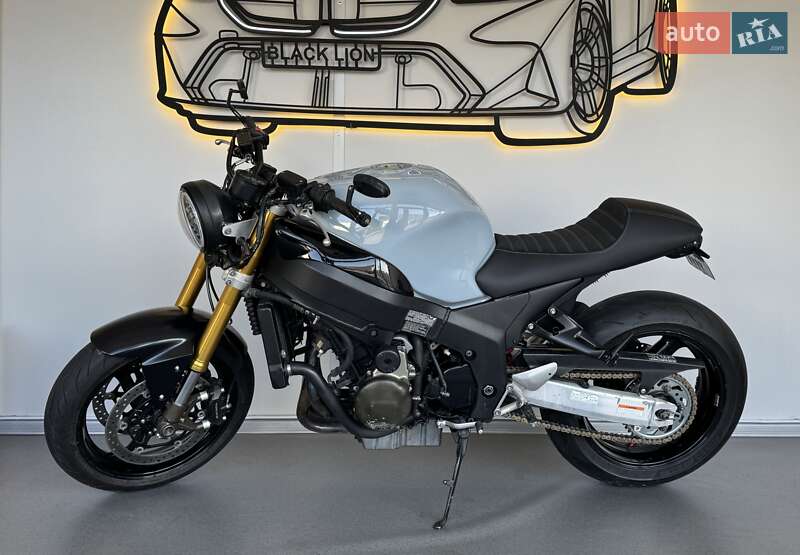 Honda CBR 1100XX 2001
