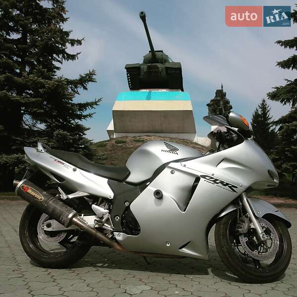 Мотоцикл Спорт-туризм Honda CBR 1100XX 2001 в Дубно