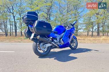 Спортбайк Honda CBR 1100XX 2000 в 