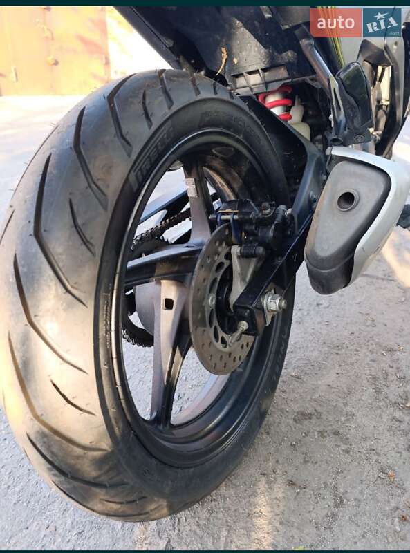 Мотоцикл Без обтекателей (Naked bike) Honda CBR 125R 2016 в Полтаве