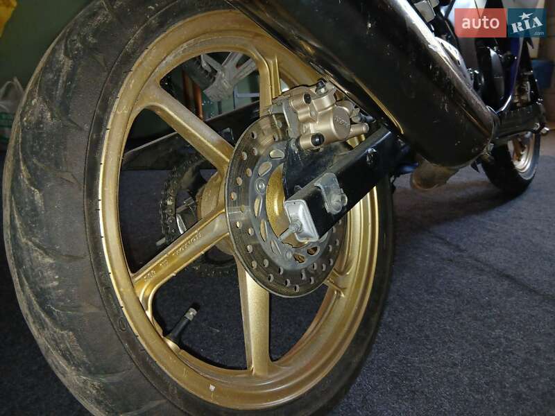 Грузовые мотороллеры, мотоциклы, скутеры, мопеды Honda CBR 125R 2009 в Украинке
