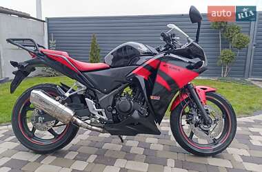 Спортбайк Honda CBR 250R 2014 в Белой Церкви