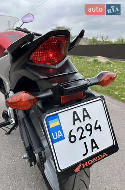 Мотоцикл Спорт-туризм Honda CBR 250R 2011 в 