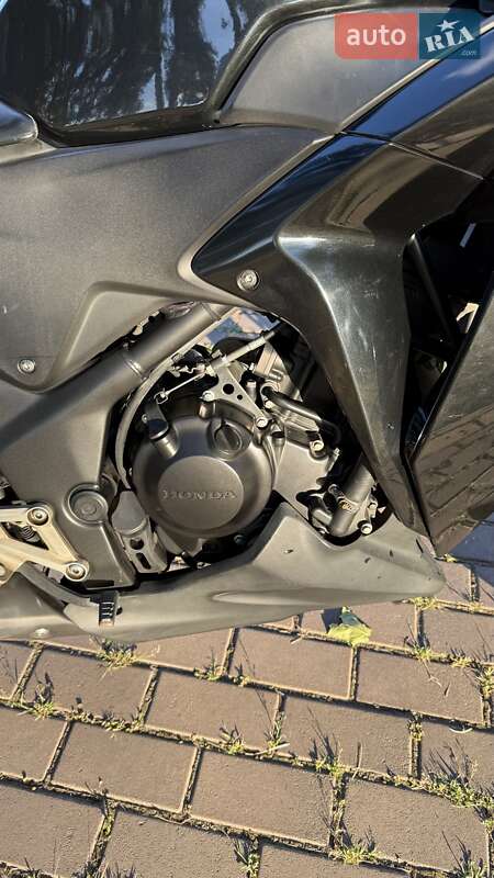 Спортивные снегоходы Honda CBR 250R 2012 в Киеве