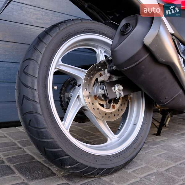Мотоцикл Без обтекателей (Naked bike) Honda CBR 250R 2011 в Белой Церкви