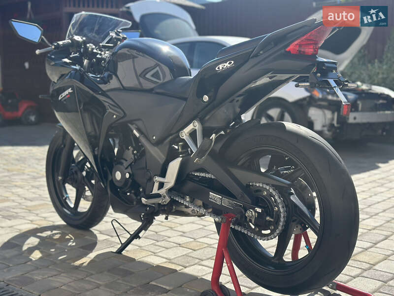 Спортбайк Honda CBR 250R 2013 в Львове