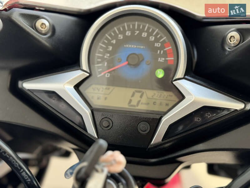 Спортбайк Honda CBR 250R 2015 в Киеве