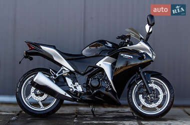 Спортбайк Honda CBR 250R 2011 в Львові