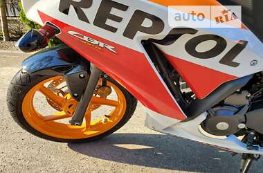 Мотоцикл Классик Honda CBR 300RA 2015 в Буче