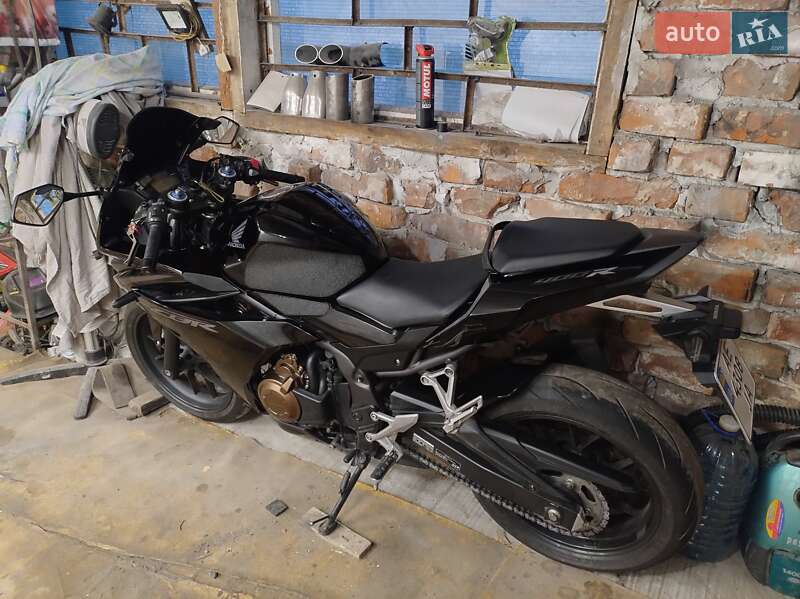 Спортбайк Honda CBR 400R 2016 в Днепре