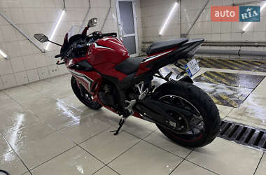 Спортбайк Honda CBR 400R 2021 в 