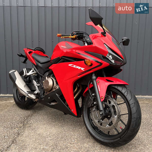Honda CBR 400R 2017