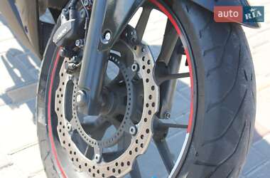 Спортбайк Honda CBR 400R 2013 в 