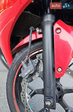 Спортбайк Honda CBR 400R 2015 в 