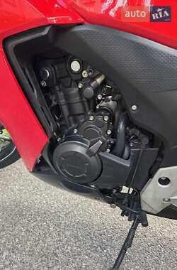 Мотоцикл Спорт-туризм Honda CBR 400R 2013 в 