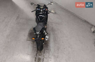 Спортбайк Honda CBR 400R 2017 в 