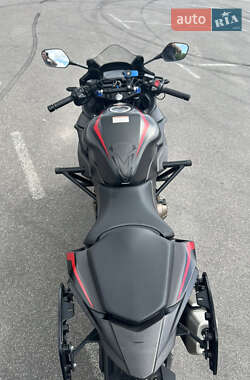 Мотоцикл Спорт-туризм Honda CBR 400R 2020 в 