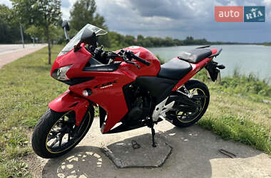 Спортбайк Honda CBR 400R 2013 в Виннице