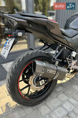 Спортбайк Honda CBR 400R 2021 в 