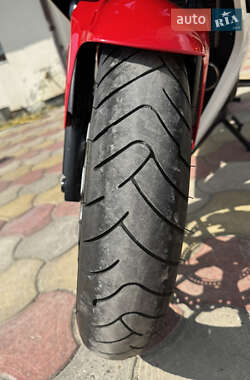 Спортбайк Honda CBR 400R 2016 в 