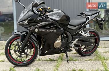 Спортбайк Honda CBR 400R 2016 в 