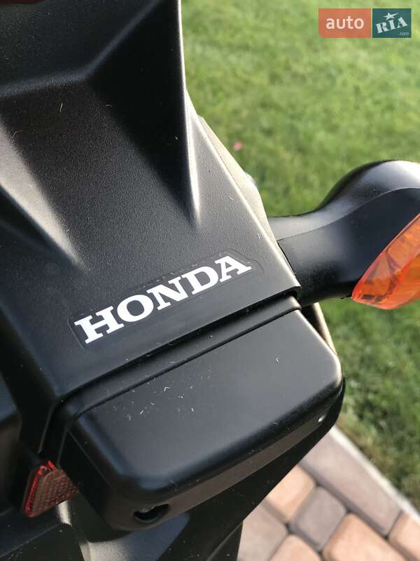 Мотоцикл Спорт-туризм Honda CBR 400R 2013 в Умани фото 13 Мотоцикл Спорт-туризм Honda CBR 400R 2013 в Умани