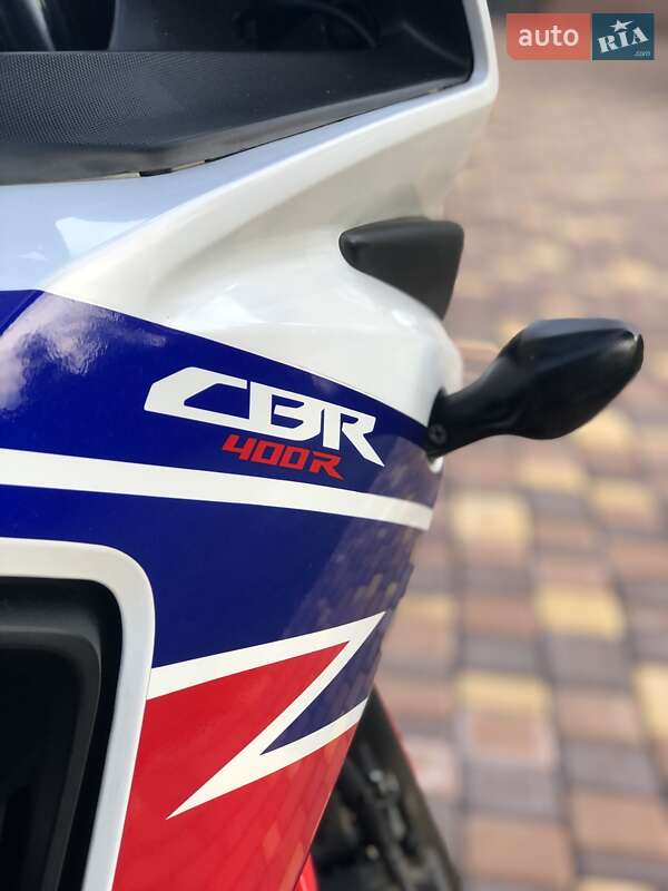 Мотоцикл Спорт-туризм Honda CBR 400R 2013 в Умани