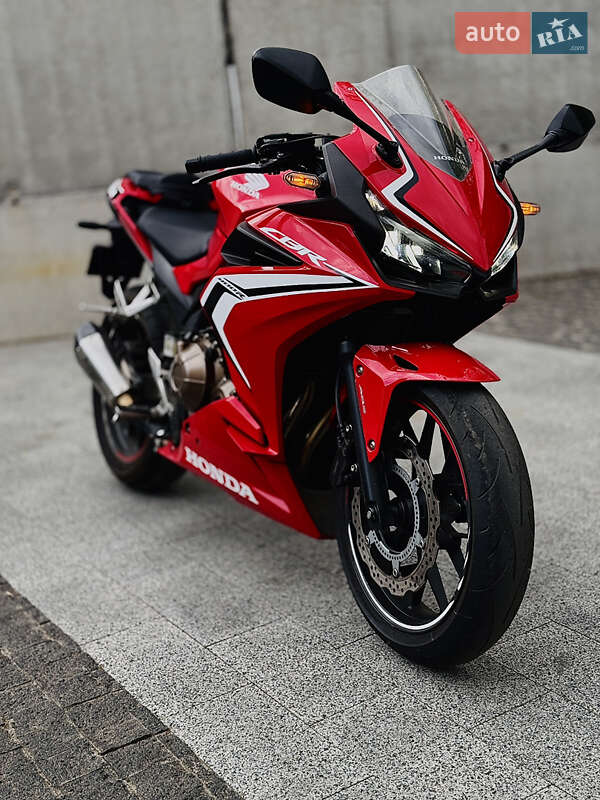 Спортбайк Honda CBR 400R 2019 в Фастове