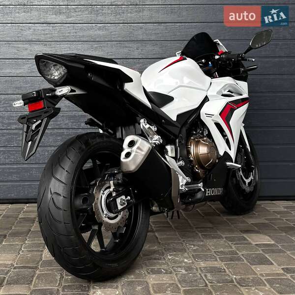 Мотоцикл Без обтекателей (Naked bike) Honda CBR 400R 2020 в Белой Церкви
